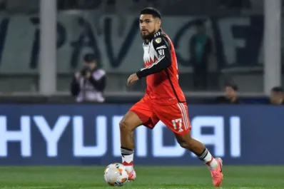 River Plate pudo ganarle a Talleres en Córdoba que terminó con 10 jugadores