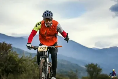 Como en Tinder, pero en el Trasmontaña: un biker necesita con urgencia hacer un match