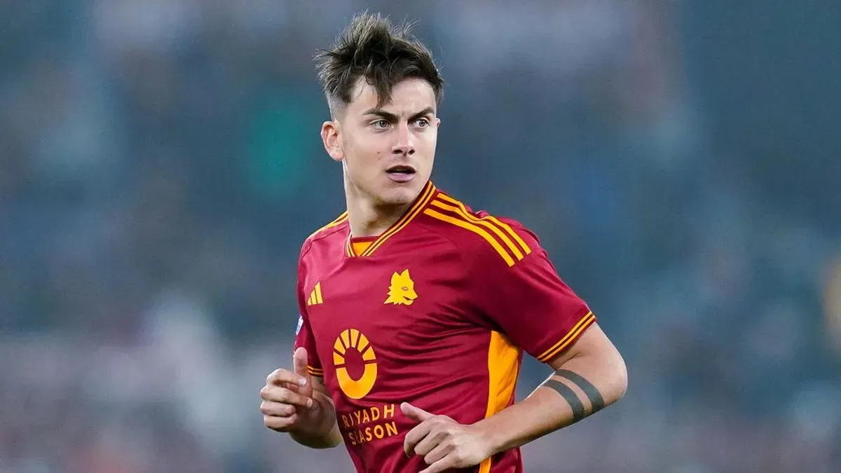 La furiosa reacción de los hinchas de Roma ante la inminente salida de Dybala