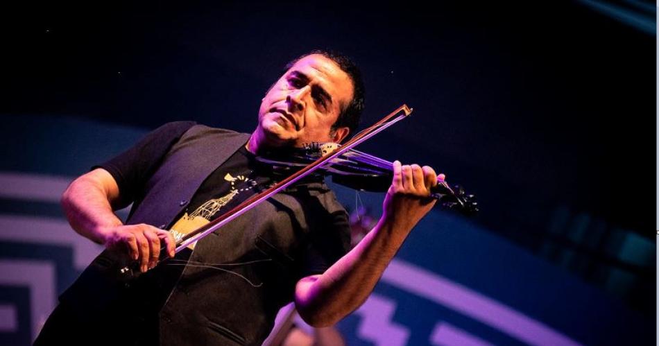 NÉSTOR GARNICA. El violinista santiagueño se destaca con sus temas.