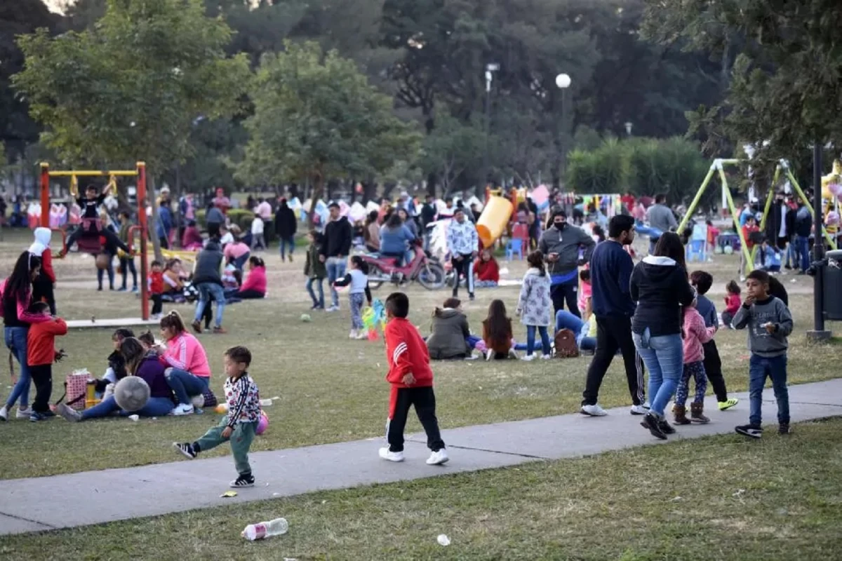 PARQUE 9 DE JULIO. Se espera una gran concurrencia de niños.