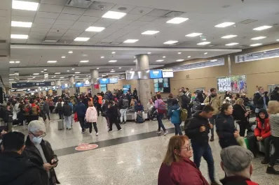 Se normalizan los vuelos en Aeroparque tras las asambleas de gremios aeronáuticos