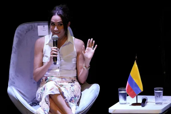 Meghan Markle visitó Colombia, le habló al público en español y sorprendió con su acento argentino