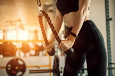 Cómo vencer la ansiedad que genera la mirada del otro en el gimnasio