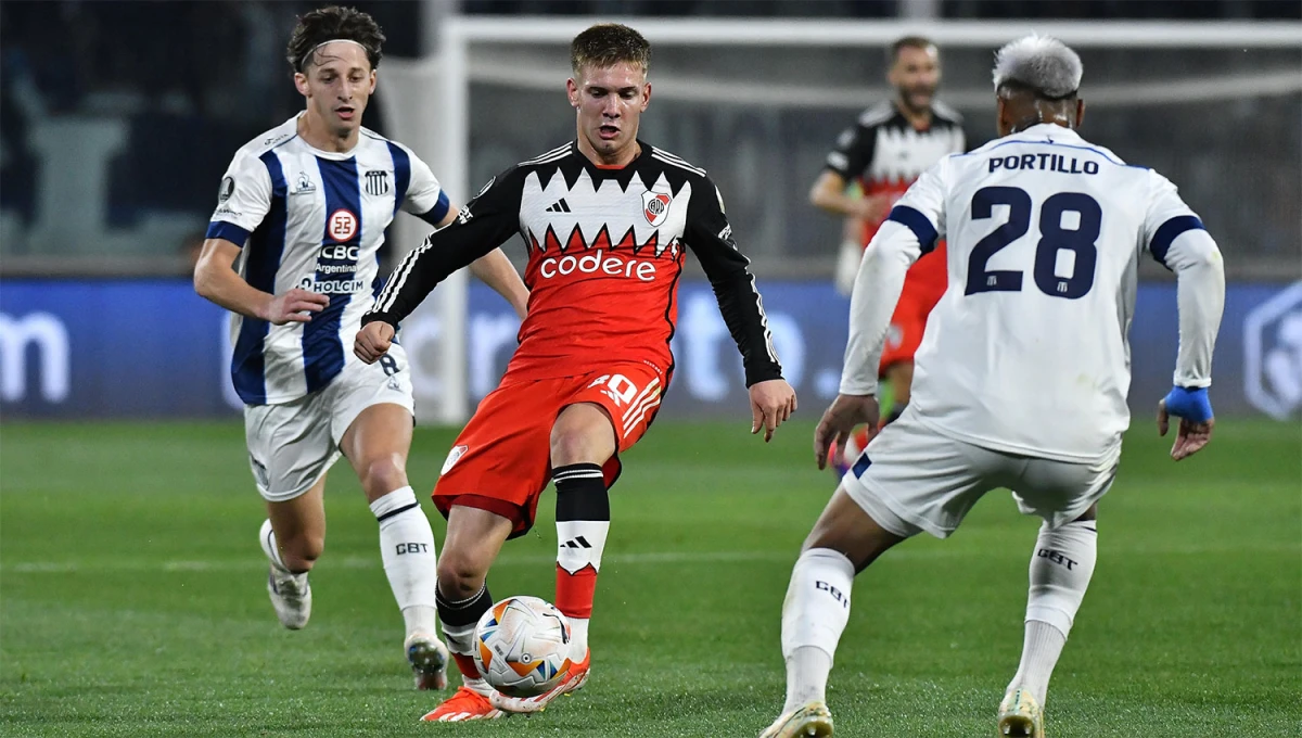 EN EL MONUMENTAL. River derrotó a Talleres en Córdoba y necesita un empate en casa para meterse en cuartos de la Libertadores.