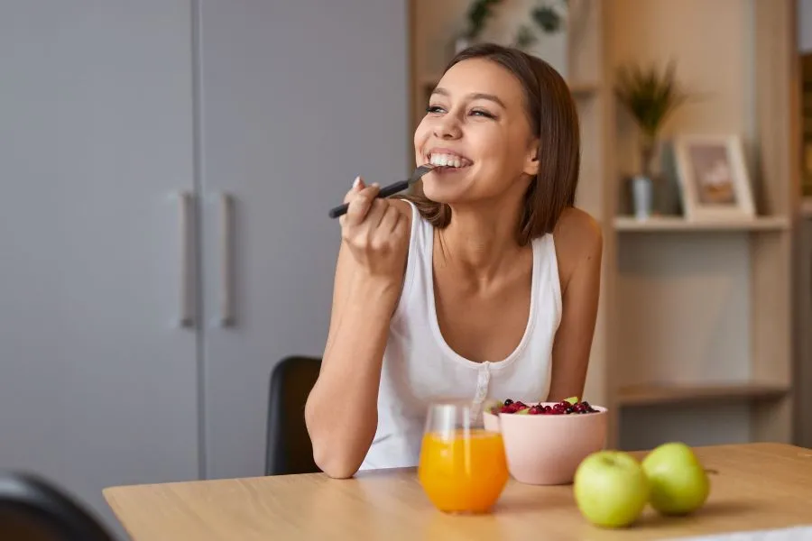 QUÉ COMER PRIMERO. Especialistas de la salud recomiendan un orden específico para los alimentos./CANVA