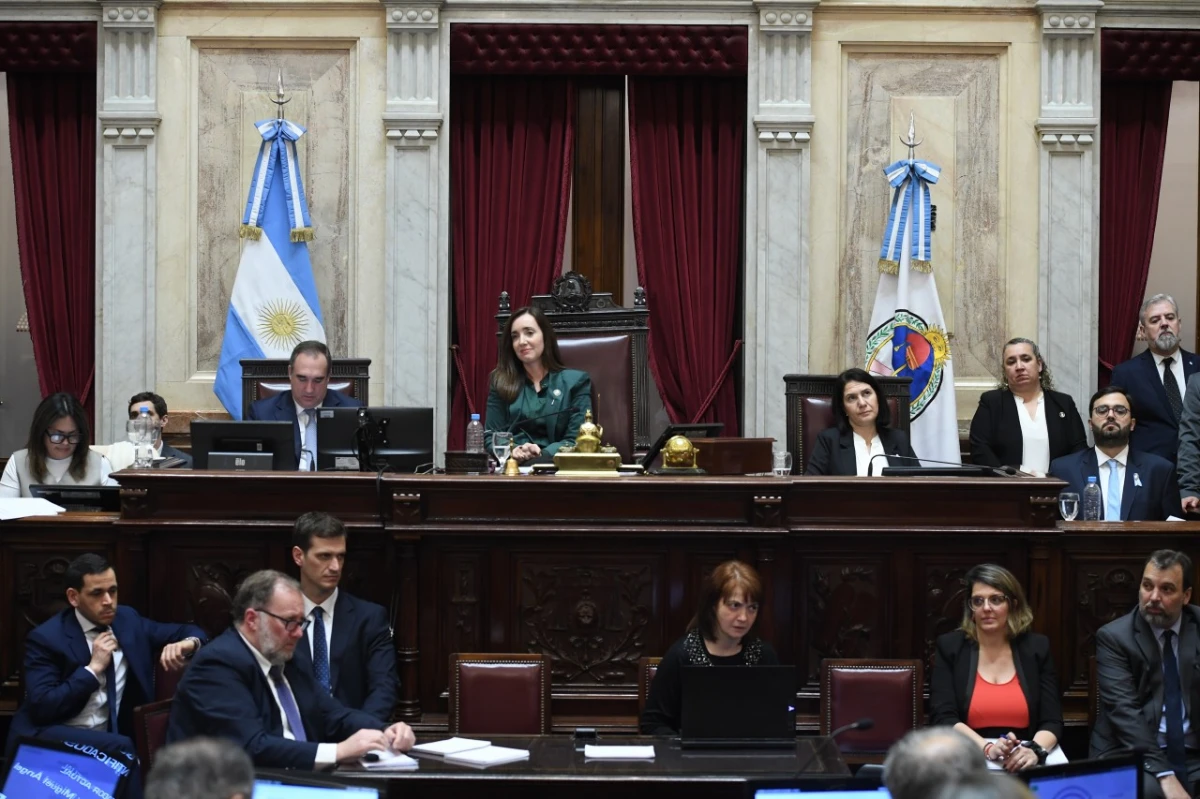 Duro golpe para el Gobierno: el Senado aprobó la nueva fórmula de movilidad jubilatoria