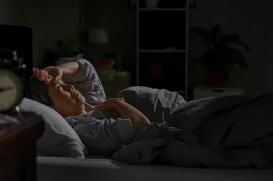 Si te despertás varias veces a la noche, tu cuerpo podría estar dando esta señal