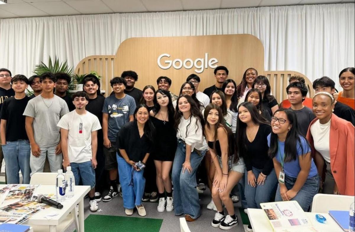 FRUTO DE LAS DONACIONES. Gómez en un encuentro en Google con los jóvenes beneficiados. / INSTAGRAM @selenagomez