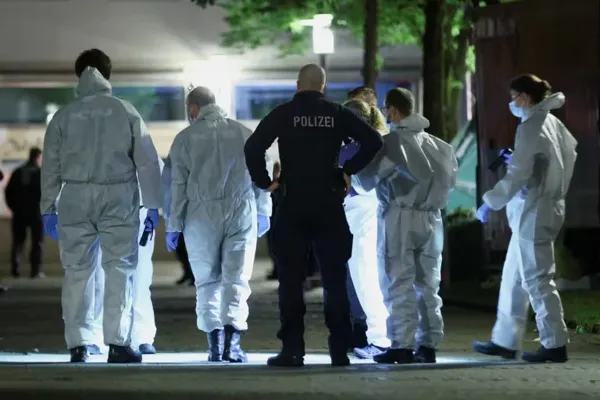 Atentado en Alemania: un hombre mató con un cuchillo a tres personas e hirió a varias más