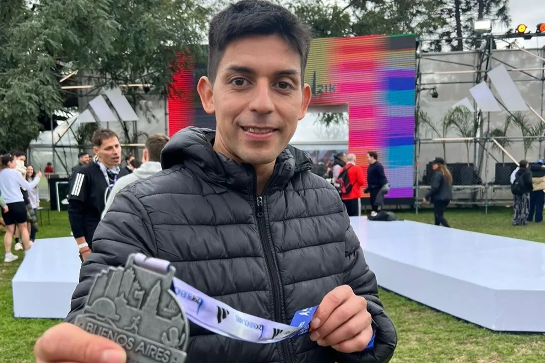 “Chava”, después de recuperarse del desgarro, fue el mejor tucumano en la Media Maratón de Buenos Aires y antes de Valencia, le apunta a los 21K LA GACETA