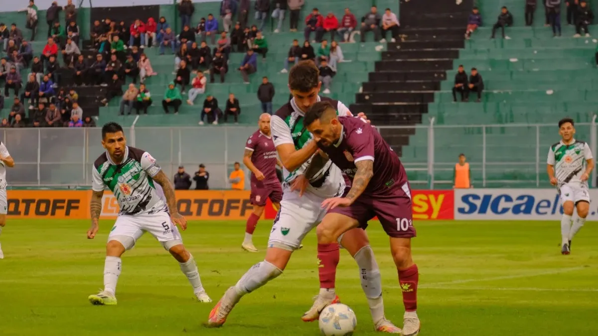 NO SE SACARON VENTAJAS. En abril, ambos equipos se cruzaron en Cuyo por la fecha 11 de la Primera Nacional. Ese duelo terminó 0 a 0.