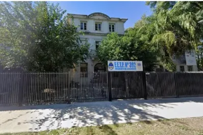 Rosario: una adolescente apuñaló a una compañera en una escuela