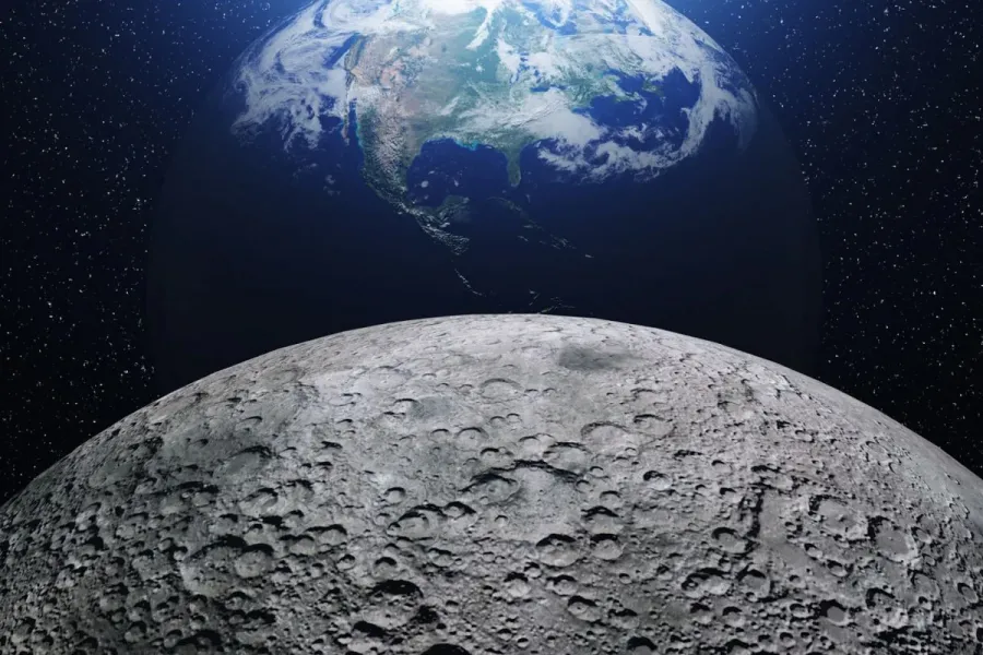 Estudios revelan que la Luna está cada vez más lejos de la Tierra
