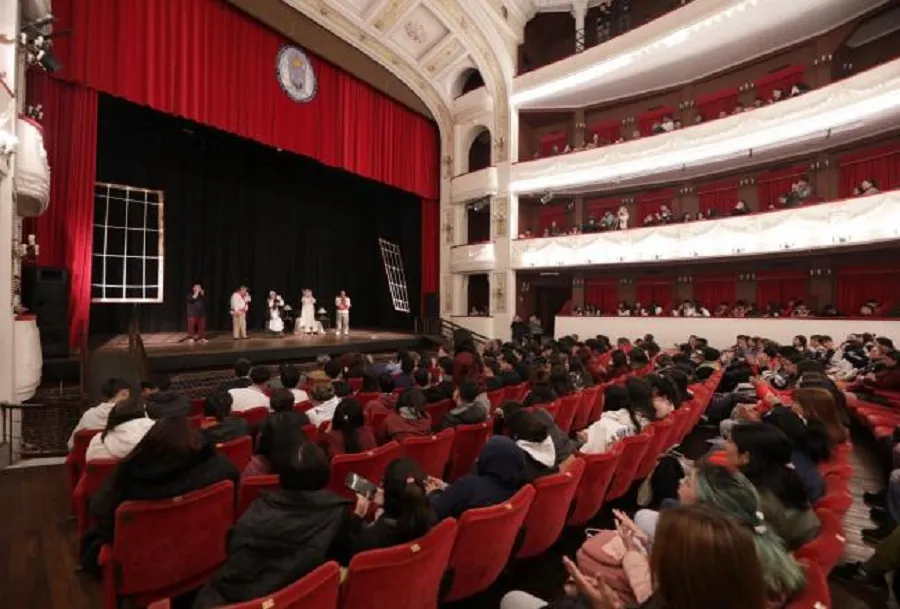 Homenajearon a Alberdi con la presentación de la obra El Ausente o Memorias de la Fiebre