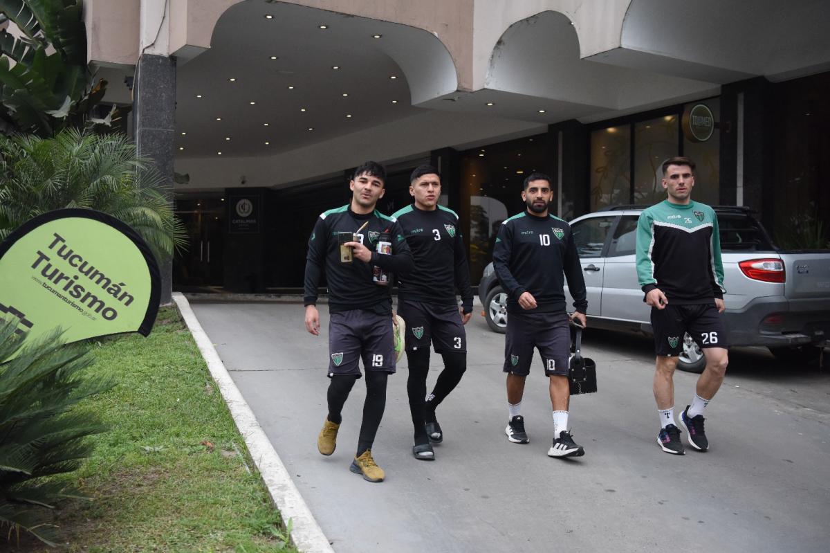 LISTOS. Los jugadores de San Martín de San Juan desayunaron en el alojamiento y realizaron una práctica liviana en el complejo José Salmoiraghi.