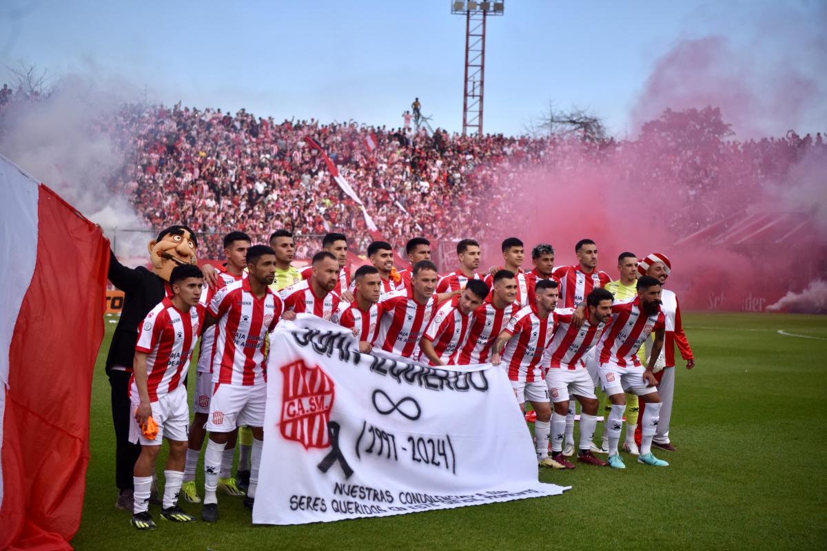 10 historias que se desarrollaron en el partido entre San Martín de Tucumán y el Santo sanjuanino