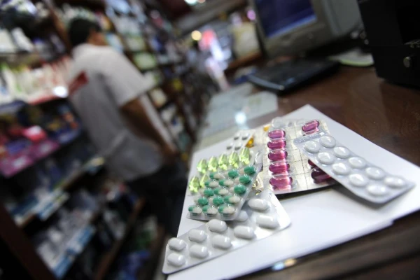 En el gobierno de Milei apoyan la iniciativa de importar medicamentos para bajar los precios