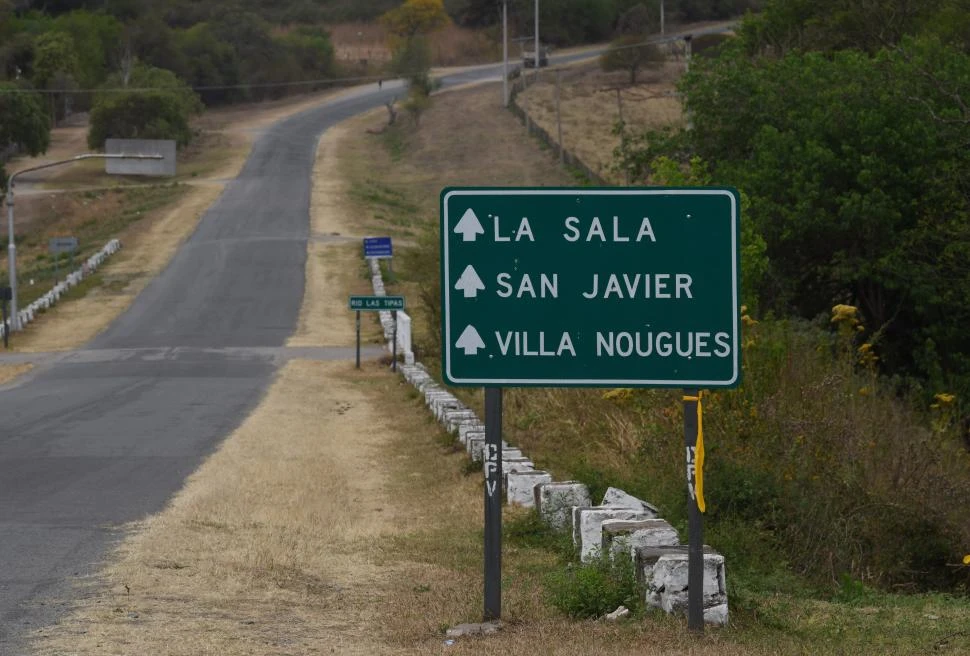 ENTRE RACO Y SAN JAVIER. Los legisladores elevaron sus planteos por el mal estado de la calzada de la ruta 340, que une dos localidades turísticas. 