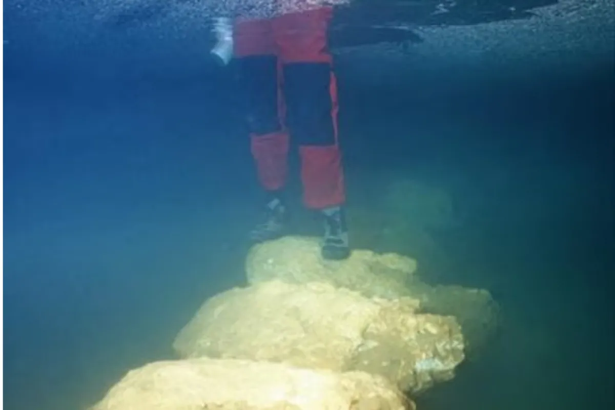El impresionante hallazgo en una cueva del este mediterráneo que podría cambiar lo que conocemos de la civilización humana.