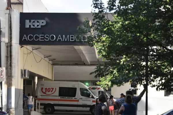 Un policía abatió a un motochorro que habría intentado robarle la moto en Villa Amalia