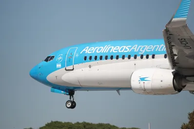 Aerolíneas Argentinas bajó su déficit operativo un 70%