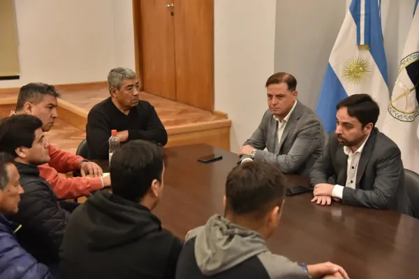 La Municipalidad capitalina volvió a acusar a los empresarios por agravar la crisis: Están dejando a 200 familias sin comida