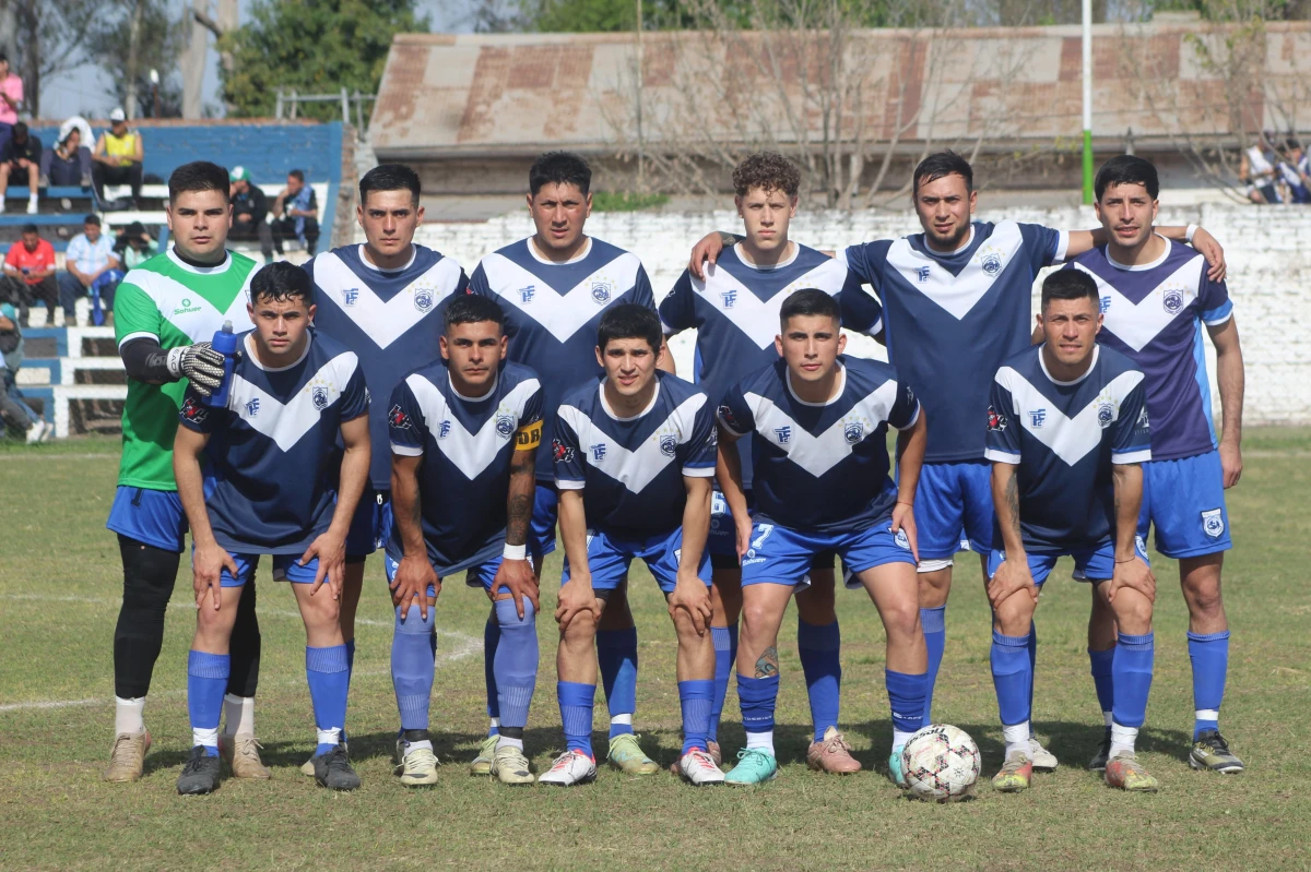 Sportivo Abella: el club que regresó a la Liga Tucumana con jugadores que trabajan en la cosecha del limón