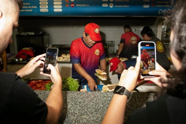 Chacho, el indiscutido rey de la milanesa tucumana