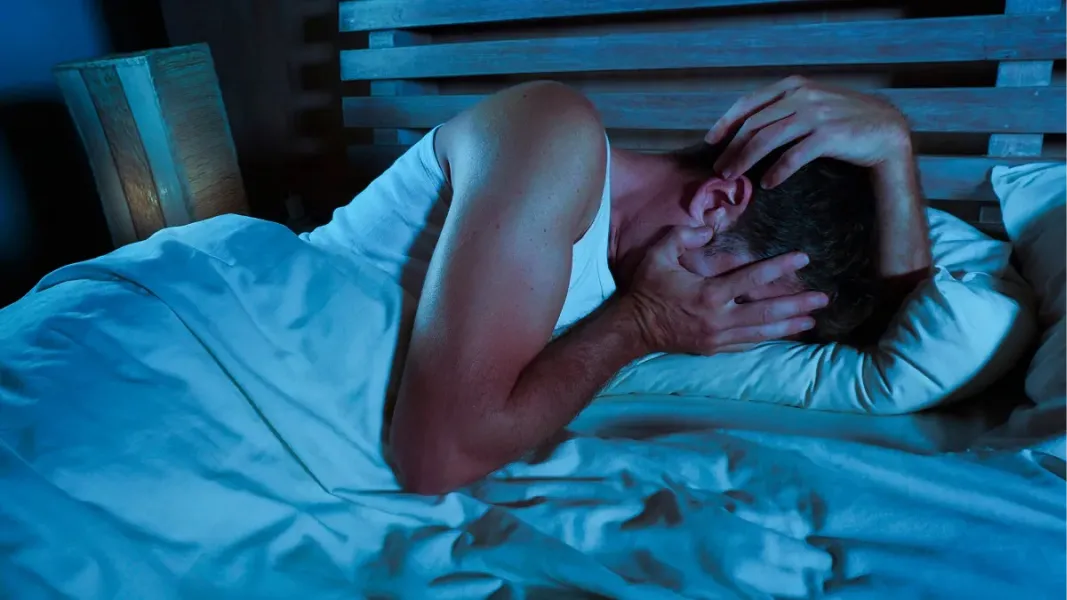 La contaminación lumínica afecta más luego de la mediana edad.