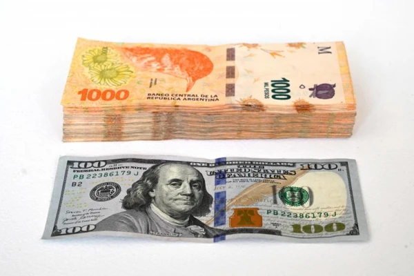 ¿El Gobierno de Milei encontró la fórmula para frenar al dólar?