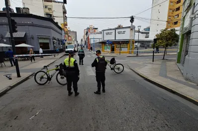 Un joven de 23 años fue apuñalado en el centro tucumano: su pareja fue aprehendida