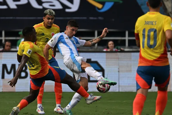 Así fueron los goles para el 2-1 entre Colombia y Argentina