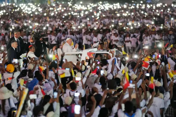 El papa Francisco congregó a 600.000 personas en Timor Oriental, casi la mitad de la población