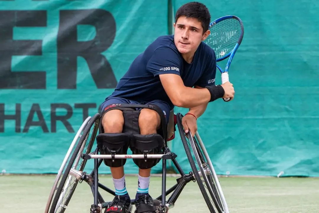 Tiene parálisis cerebral, la rompe en tenis en silla de ruedas, y sueña con los Juegos Paralímpicos