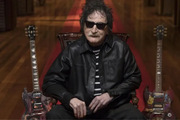 ¿Desde qué hora y dónde escuchar el nuevo disco de Charly García?