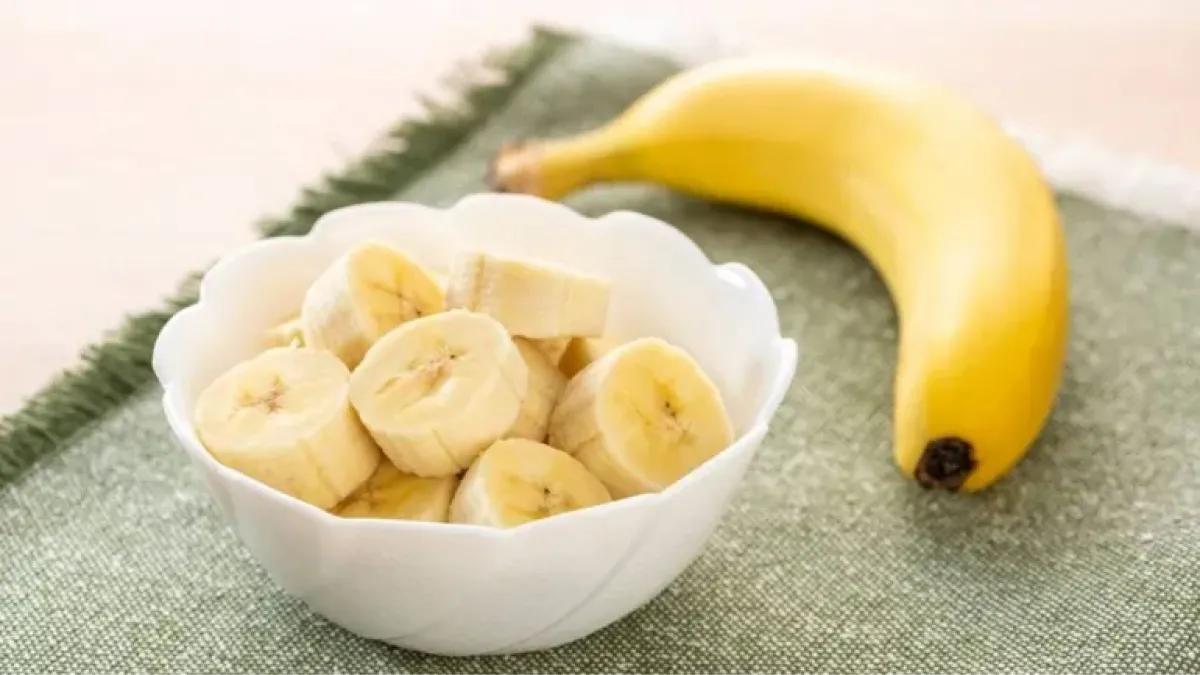 Los beneficios de comer banana en el desayuno.