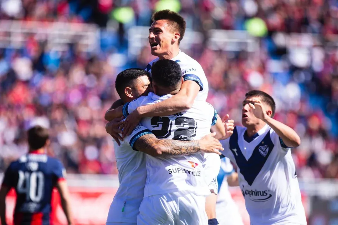 AUTOR DEL GOL. Brian Romero marcó el único tanto de la victoria de Vélez sobre San Lorenzo.