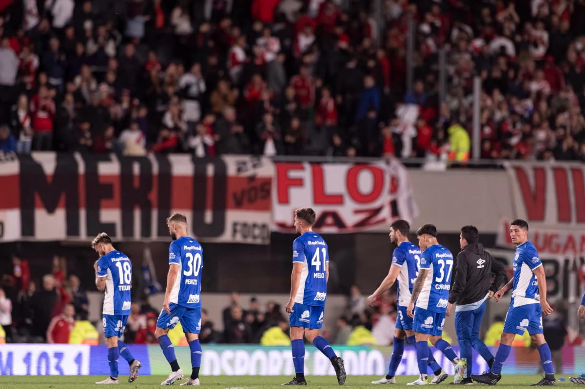 La inesperada decisión de Sava tras la goleada de River a Atlético Tucumán