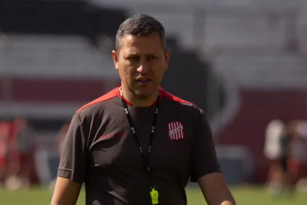 Atención San Martín de Tucumán: Flores repetiría el “11” para enfrentar a Agropecuario