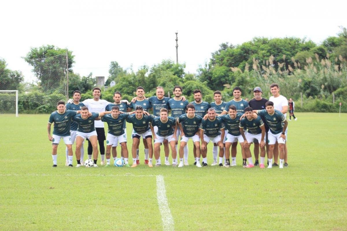 EQUIPO. El plantel esta conformado por jugadores de capital, Cruz Alta, Las Talitas, Yerba Buena y el sur de la provincia.