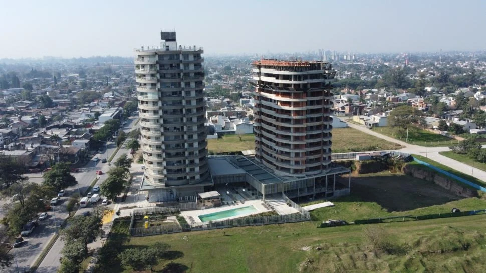 Hacé crecer tu capital en Torres del Jacarandá 2 con Schujman