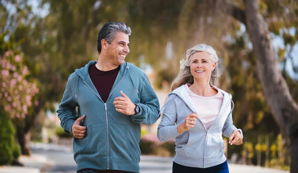 Cuáles son los hábitos de alimentación saludable en la mediana edad.