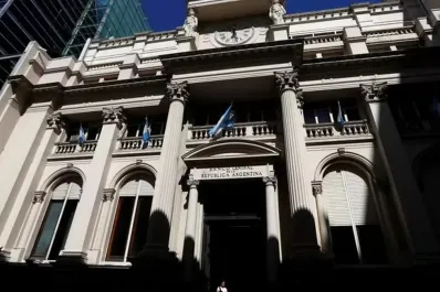 El Banco Central volvió a comprar dólares, pero las reservas cayeron cerca de U$S500 millones