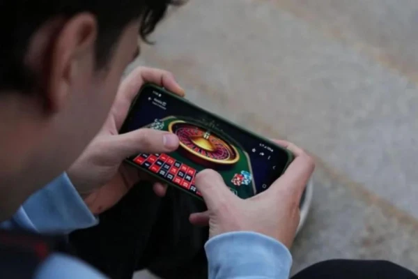 Diputados intentará dictaminar este miércoles los proyectos para frenar la ludopatía online