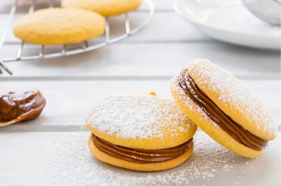 Los alfajores pueden prepararse en 20 minutos y hornearse en 20 más.