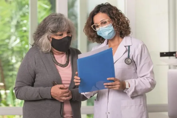 Cómo solicitar y cobrar el reintegro por atención médica de PAMI