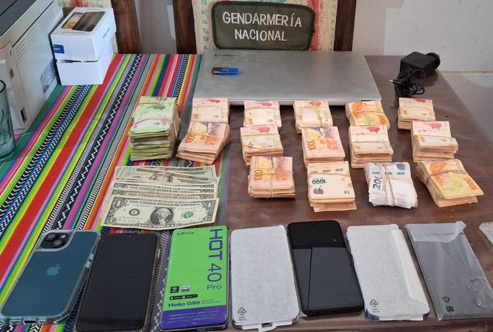 PRUEBAS. Una ínfima parte de los $46 millones que se secuestraron.