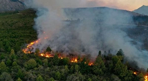 Gran parte del país está bajo riesgo muy alto o extremo de incendios forestales