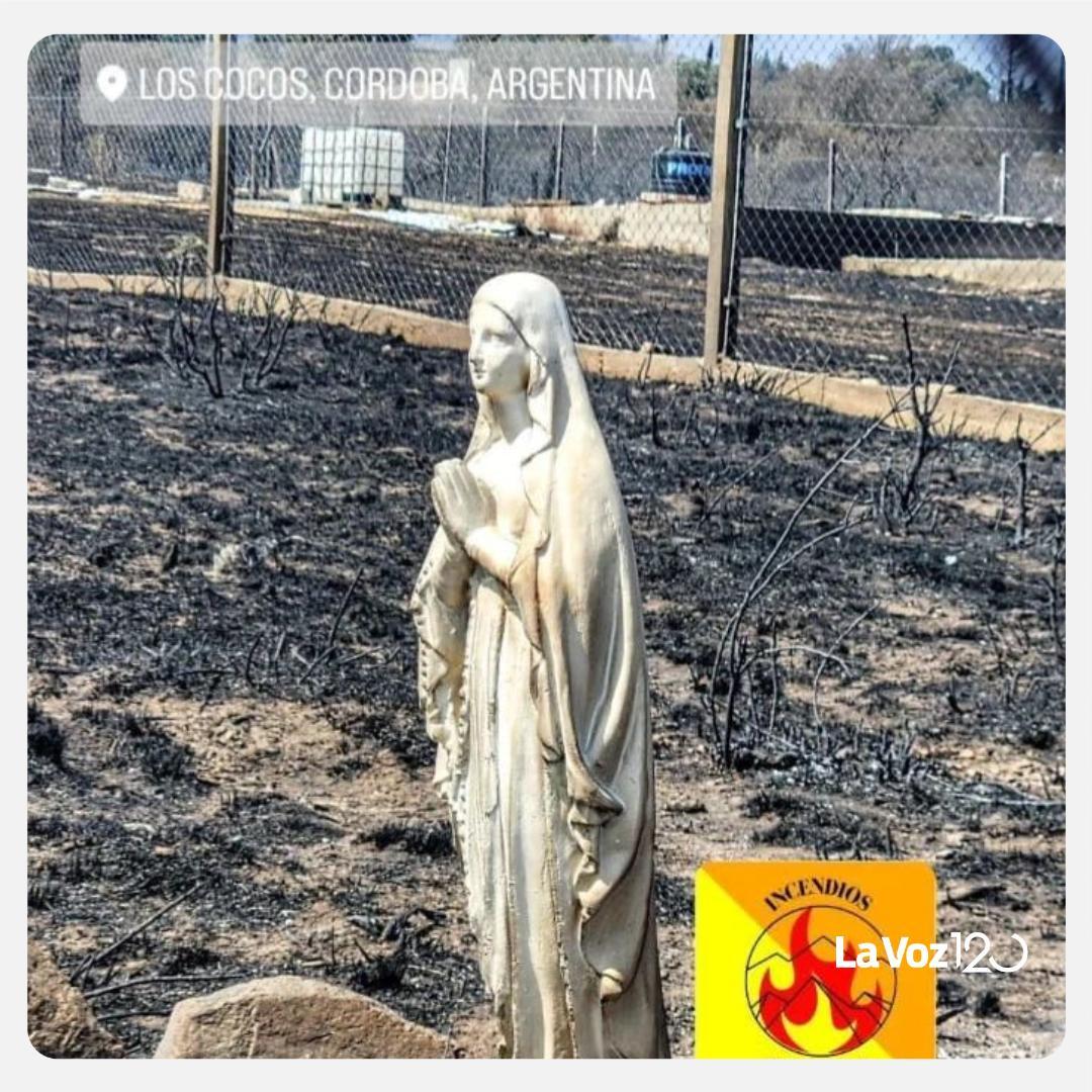 Conmoción en Córdoba: una imagen de la Virgen quedó intacta luego de que los incendios arrasaran con las casas